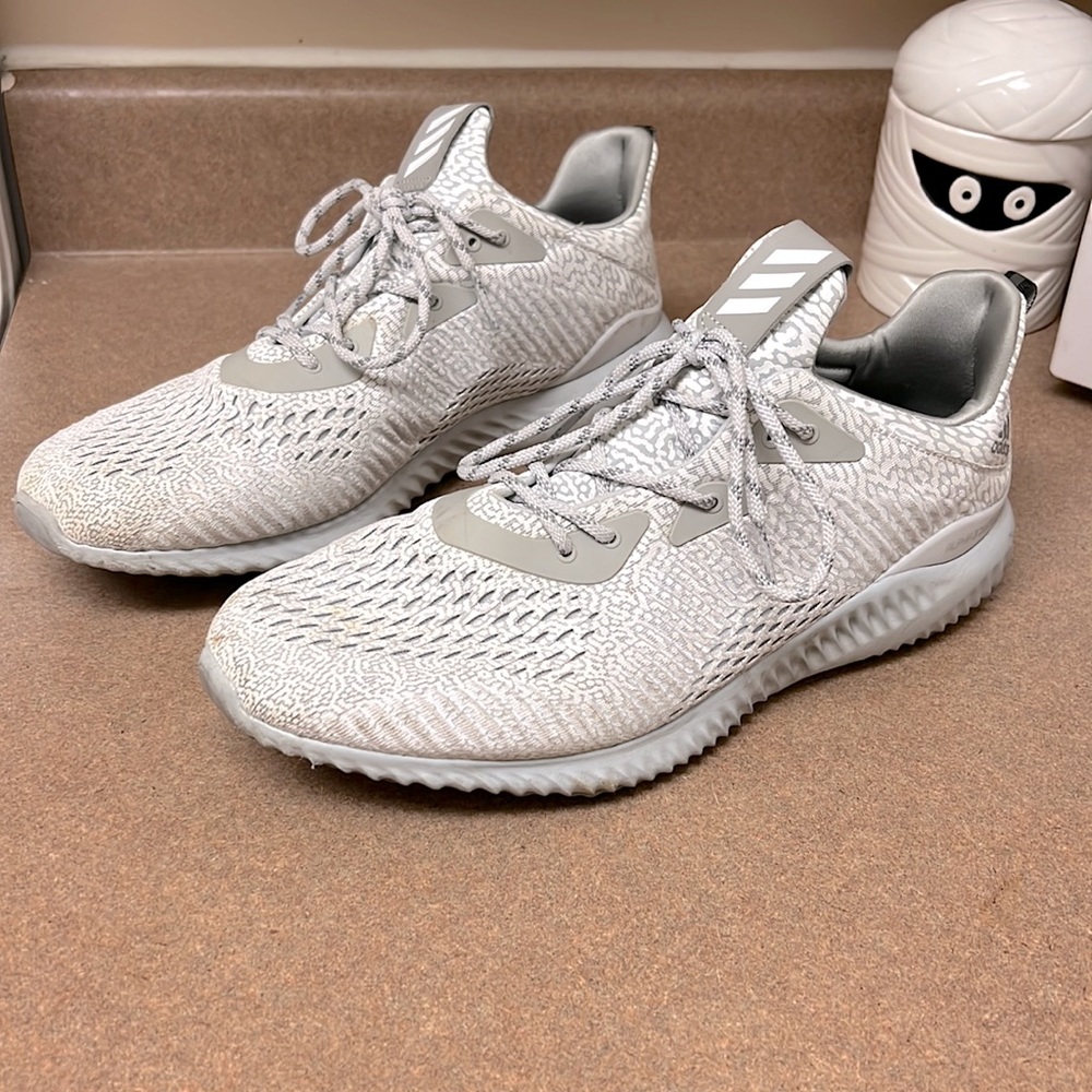 Adidas Alphabounce
